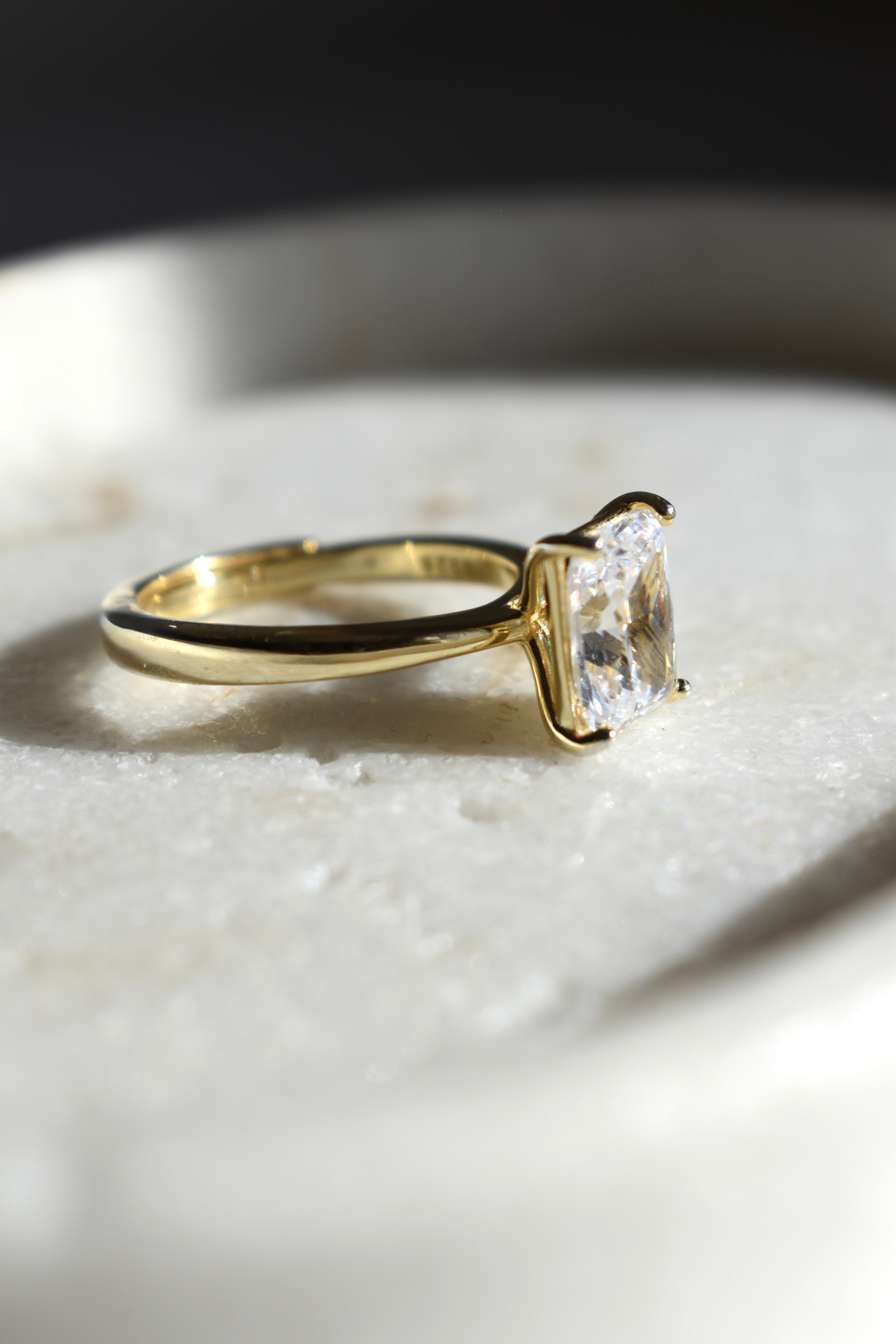 Anello solitario baguette big