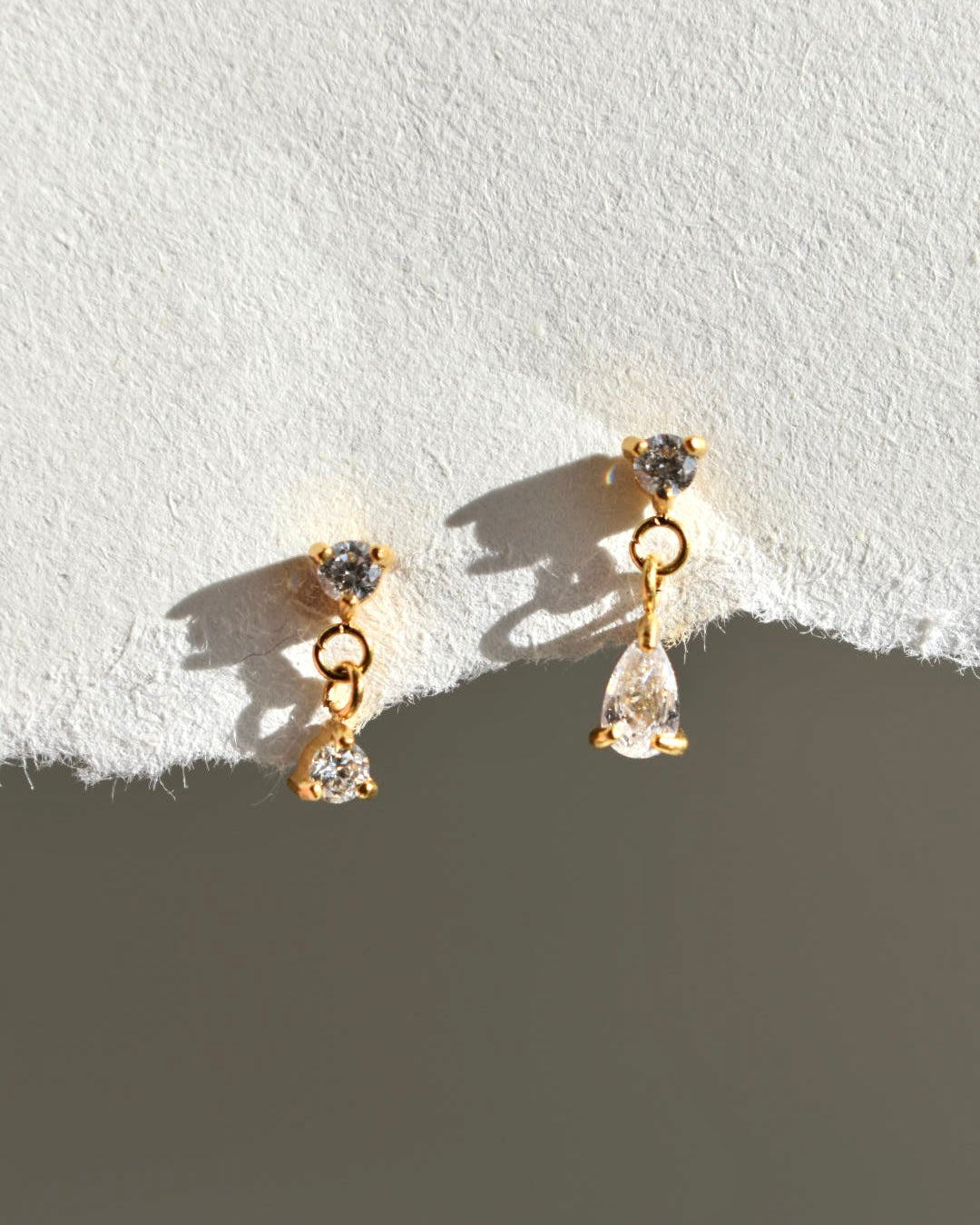 Orecchino micro lucina