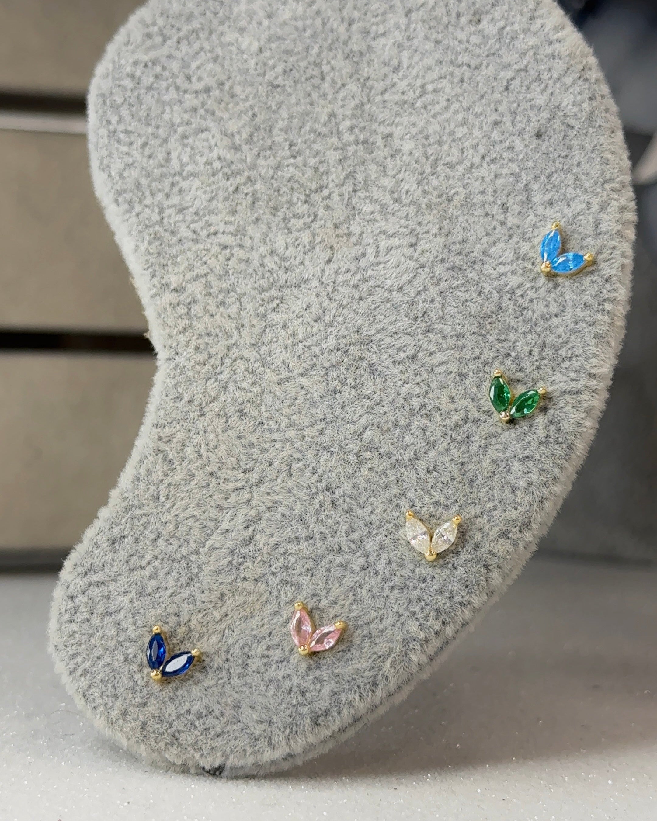 Orecchino Micro fogliolina