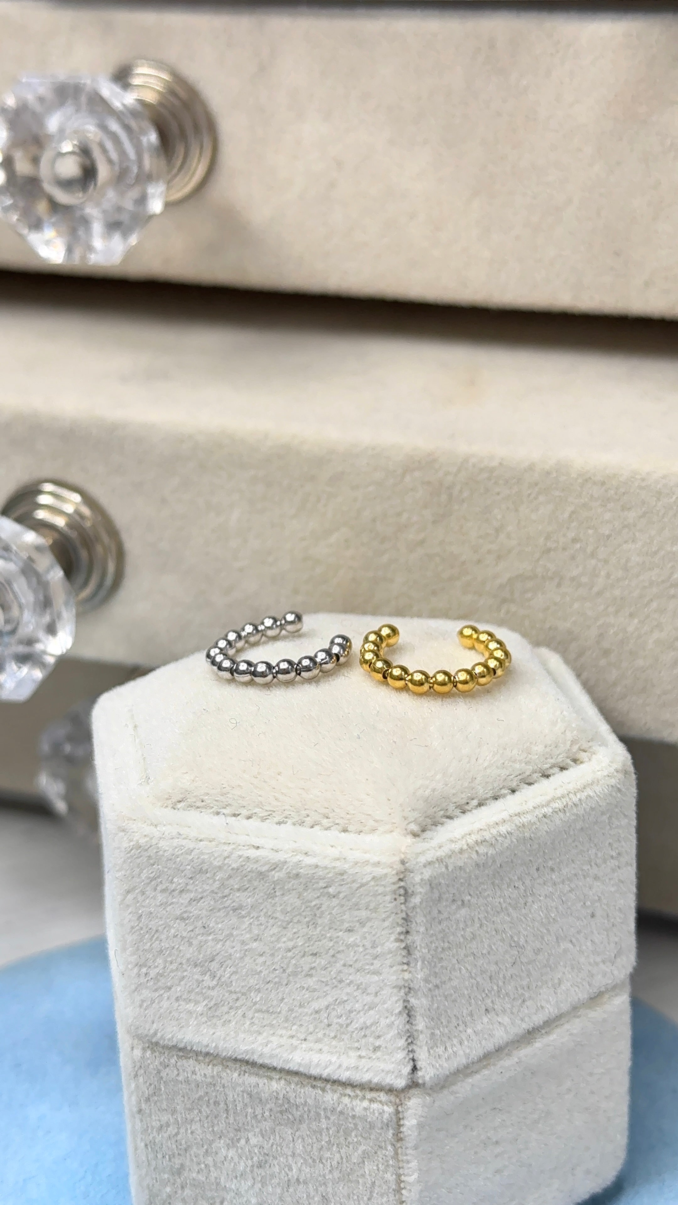 Earcuff palline