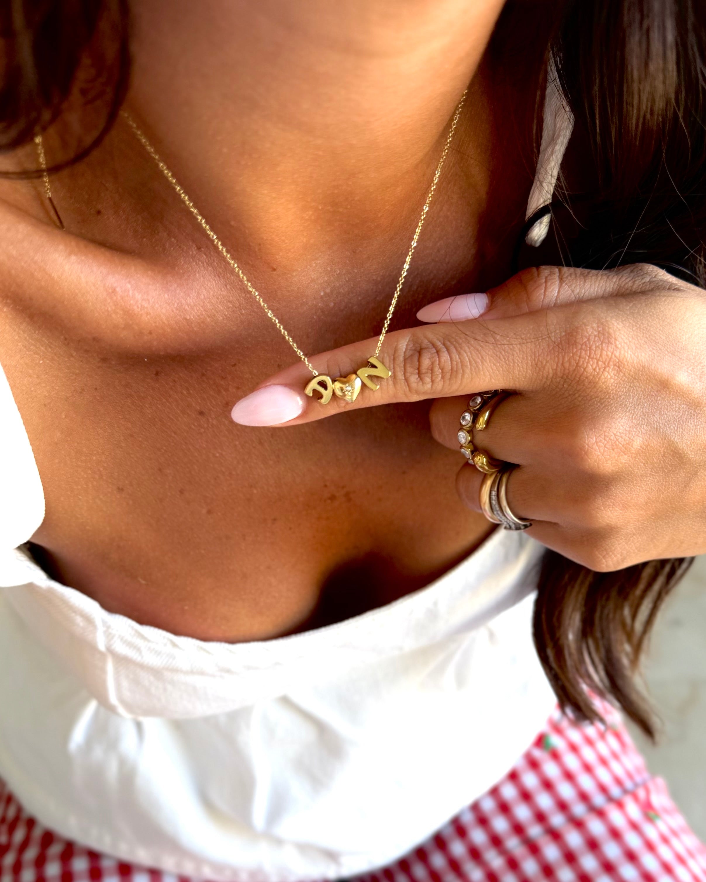 Collana Bubble Letter