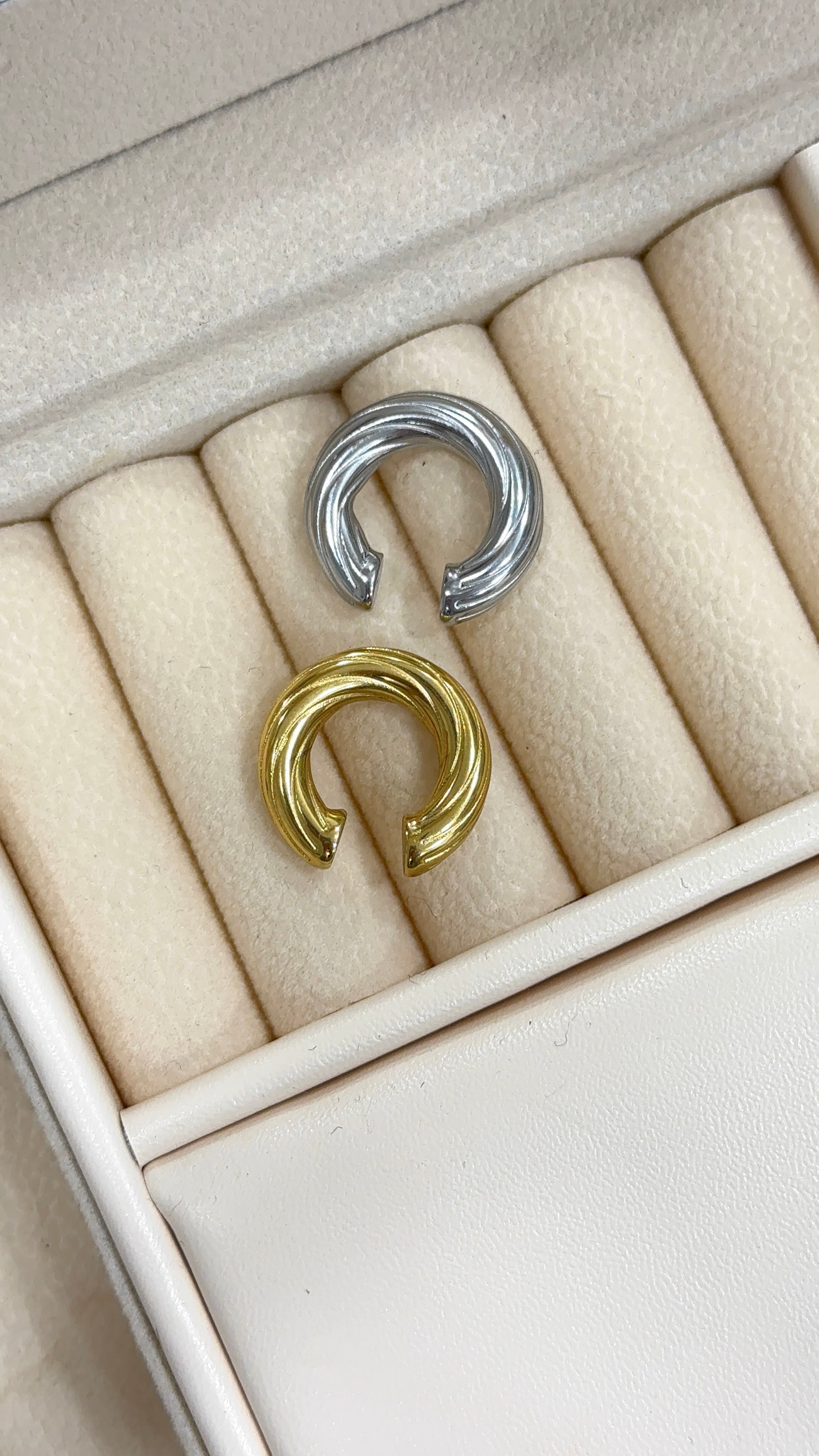 Earcuff torchon