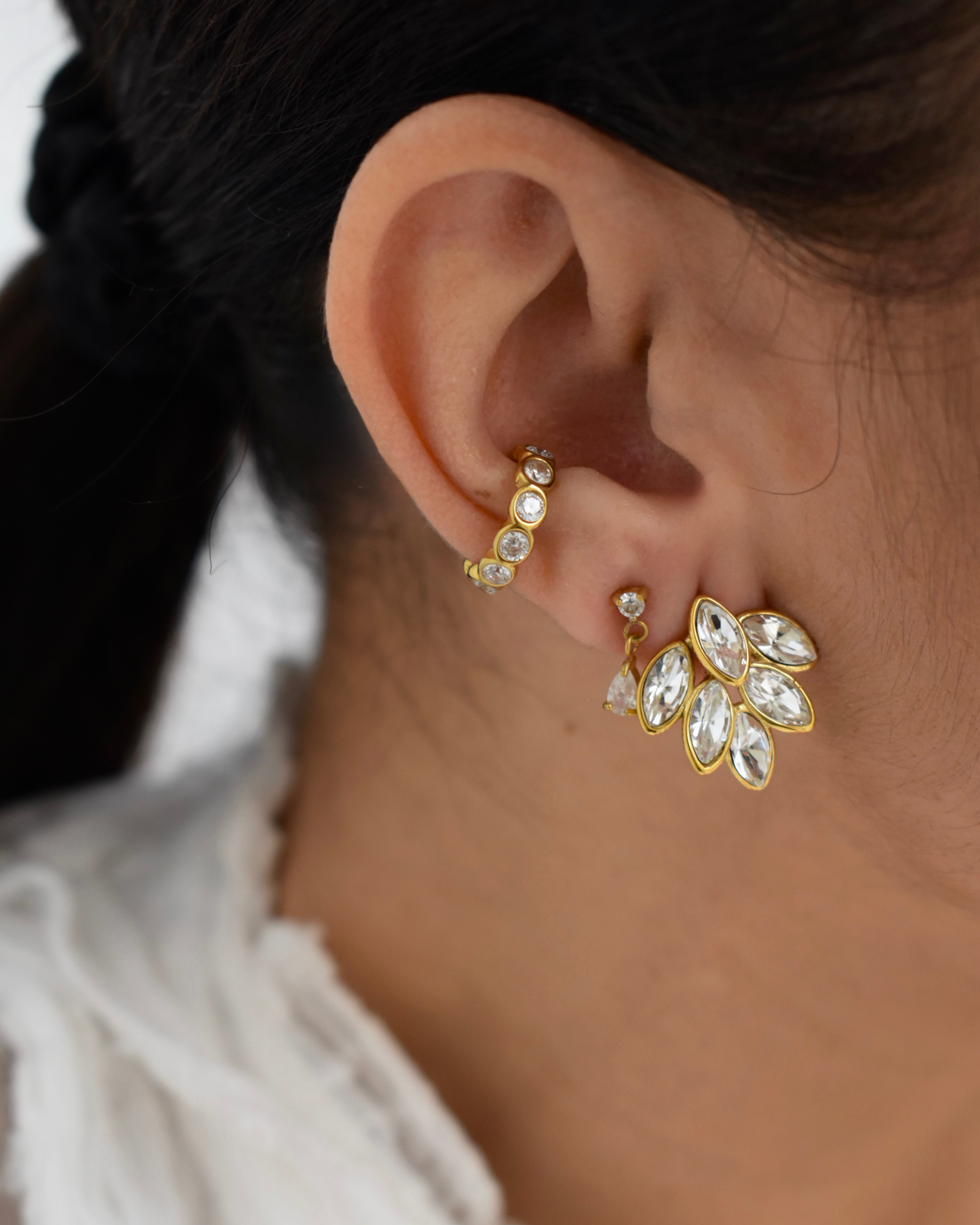 Orecchini cascata di foglie