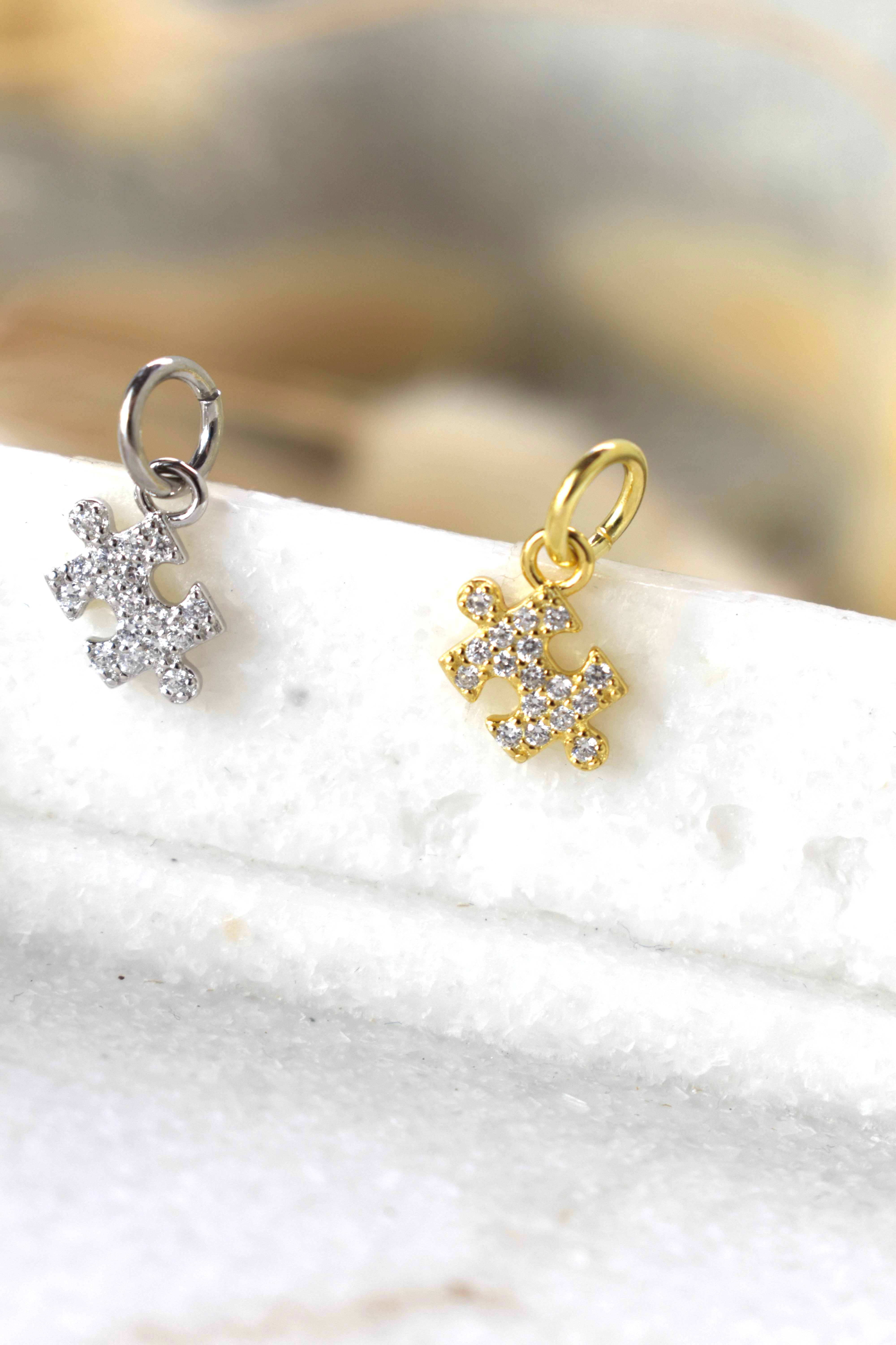 Charm puzzle 🧩
