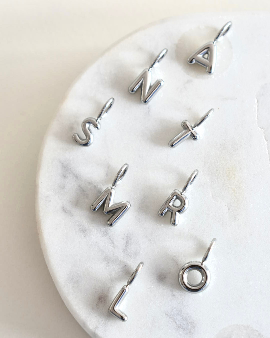 Charms Letterina Bubble