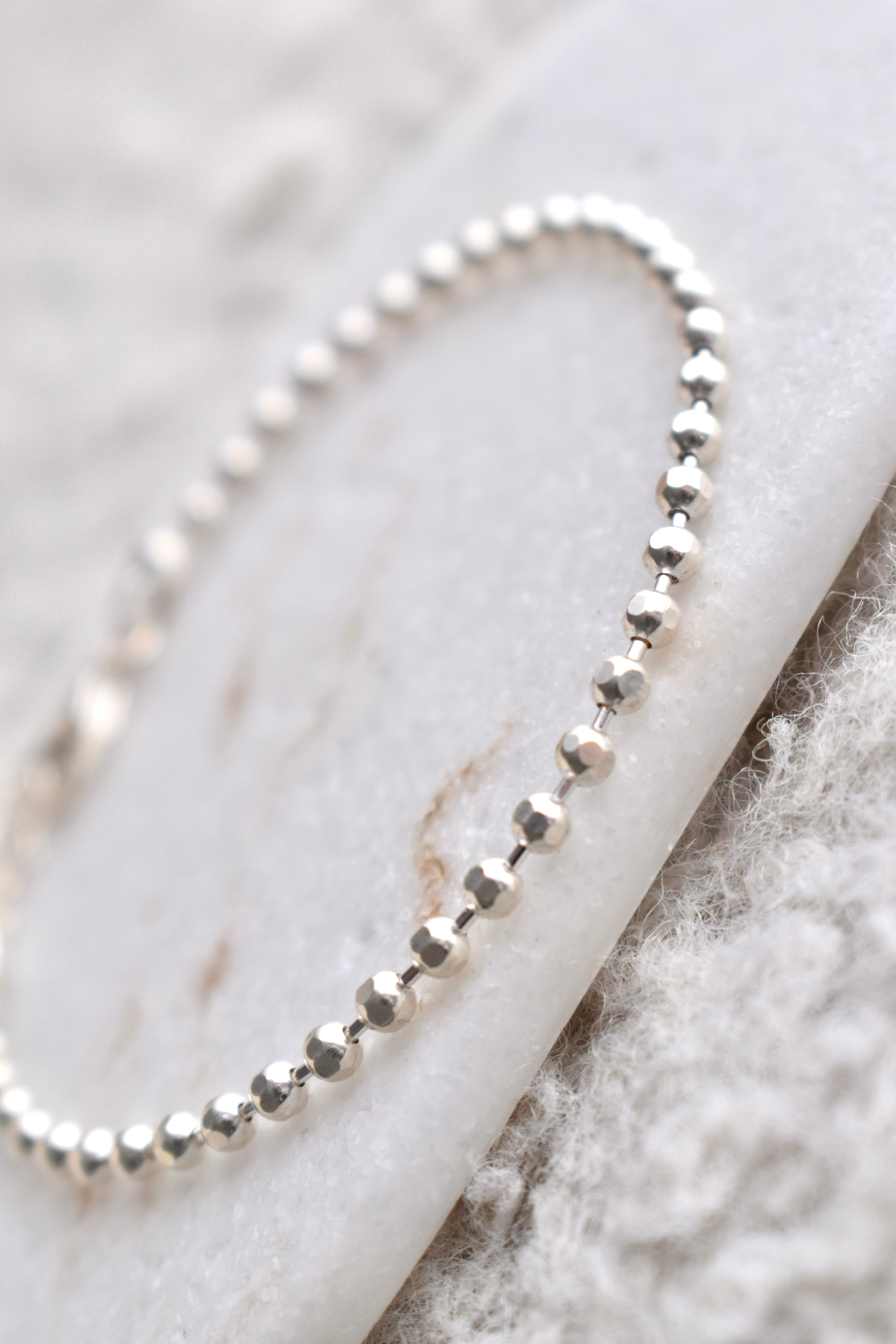 Bracciale palline sfaccettate