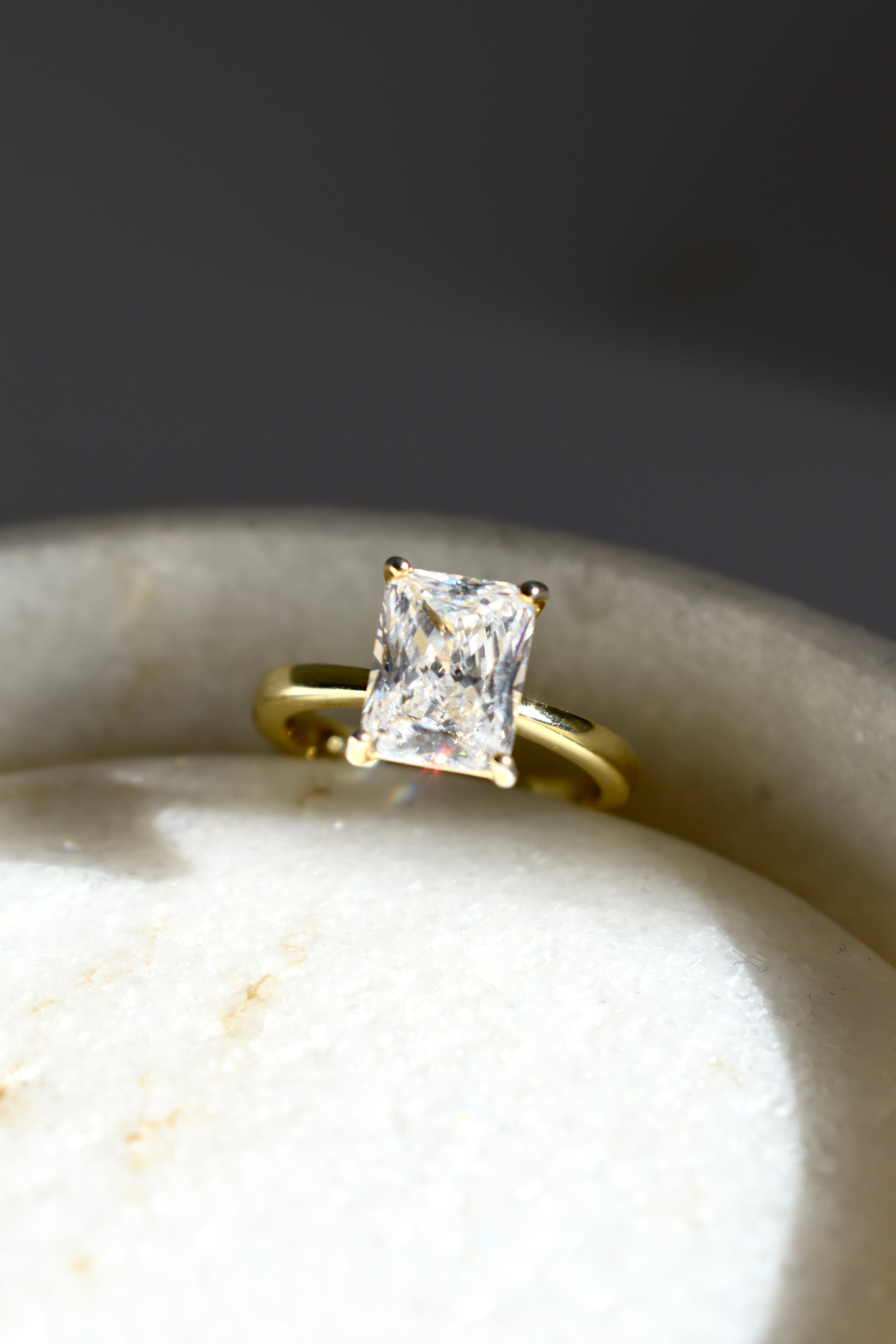 Anello solitario baguette big