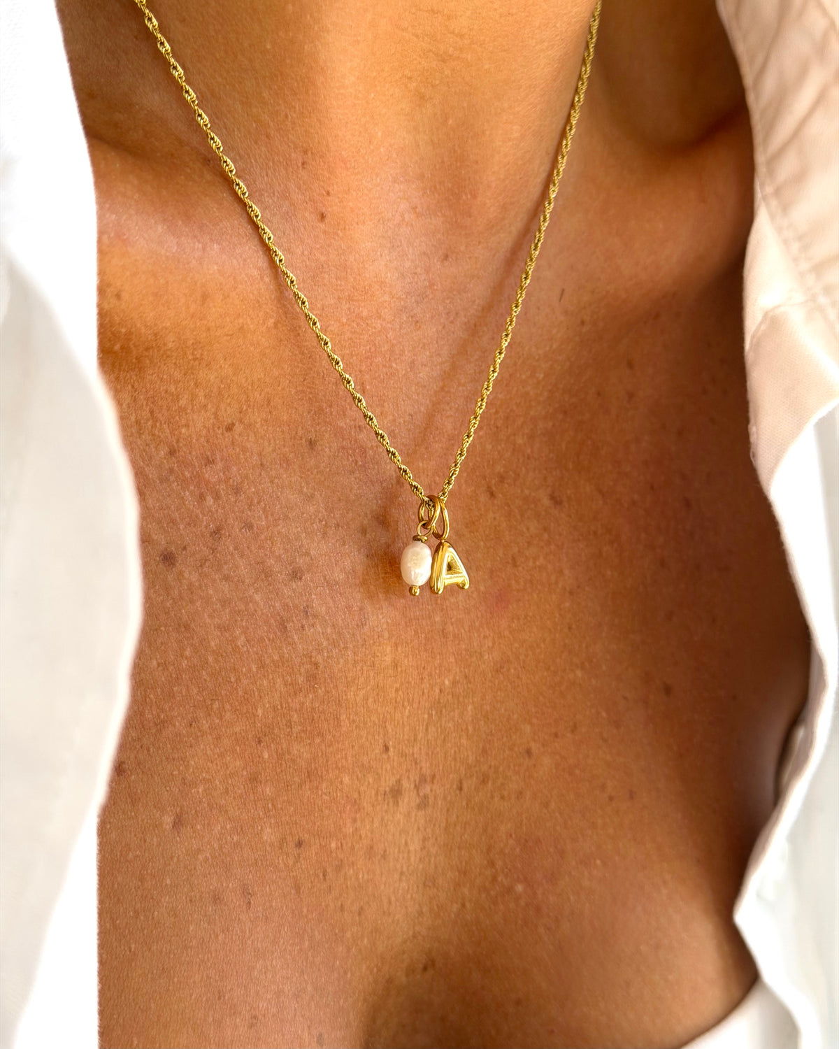 Collana Identity