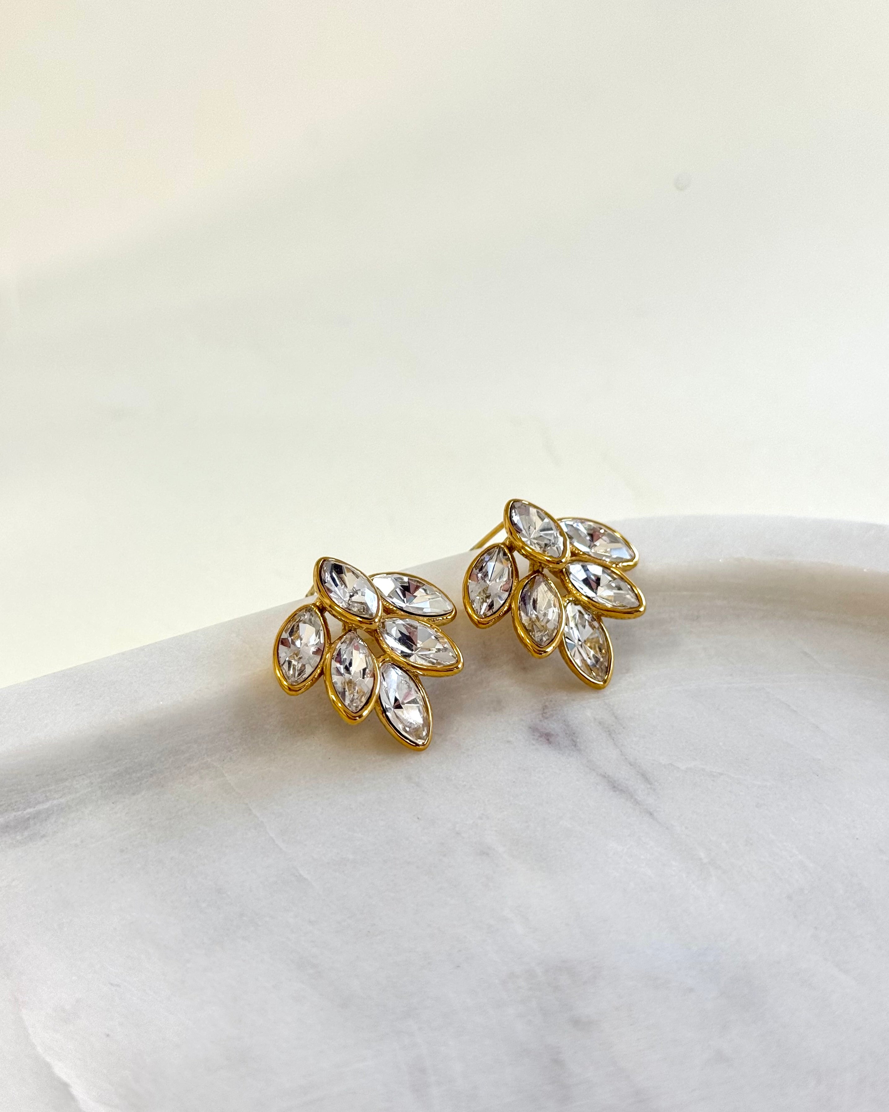 Orecchini cascata di foglie